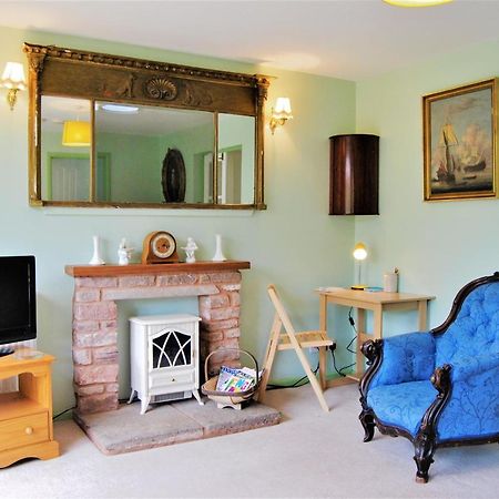 The Cottage Garden - A Herefordshire Retreat Ross-on-Wye ภายนอก รูปภาพ